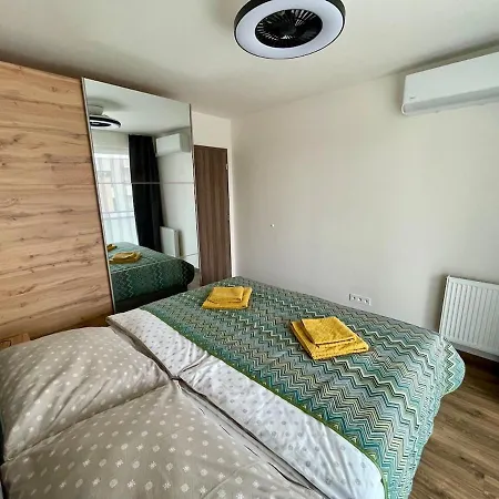 Appartamento Albere Modern - Old Town, King Bed & Balcony Košice