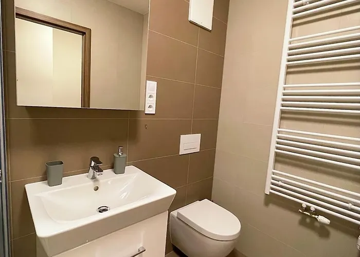 Apartamento Albere Modern - Old Town, King Bed & Balcony